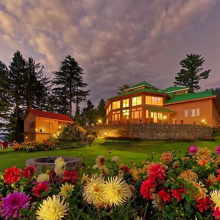Готель Arcadian Sprucewoods Shogran Екстер'єр фото