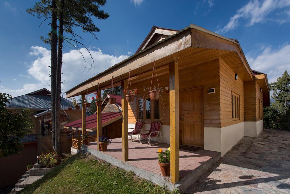 Готель Arcadian Sprucewoods Shogran Екстер'єр фото