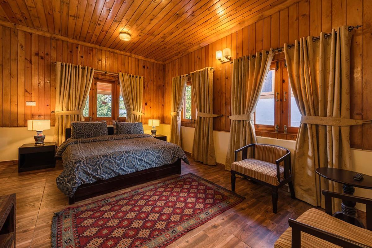 Готель Arcadian Sprucewoods Shogran Екстер'єр фото