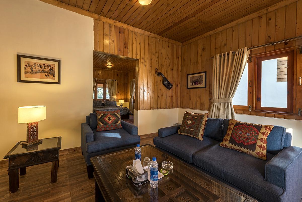 Готель Arcadian Sprucewoods Shogran Екстер'єр фото
